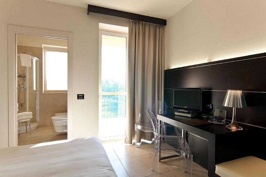 Hotel Fiera Milano Rho Zimmer foto